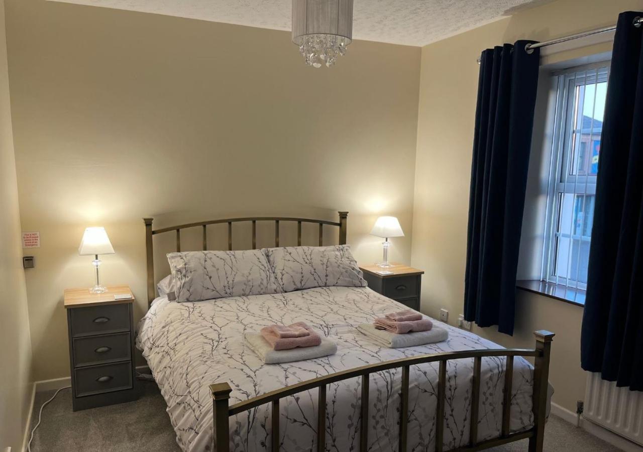 3 Bedroom Apartment, Ballymena, The Wee Stop Gap 외부 사진