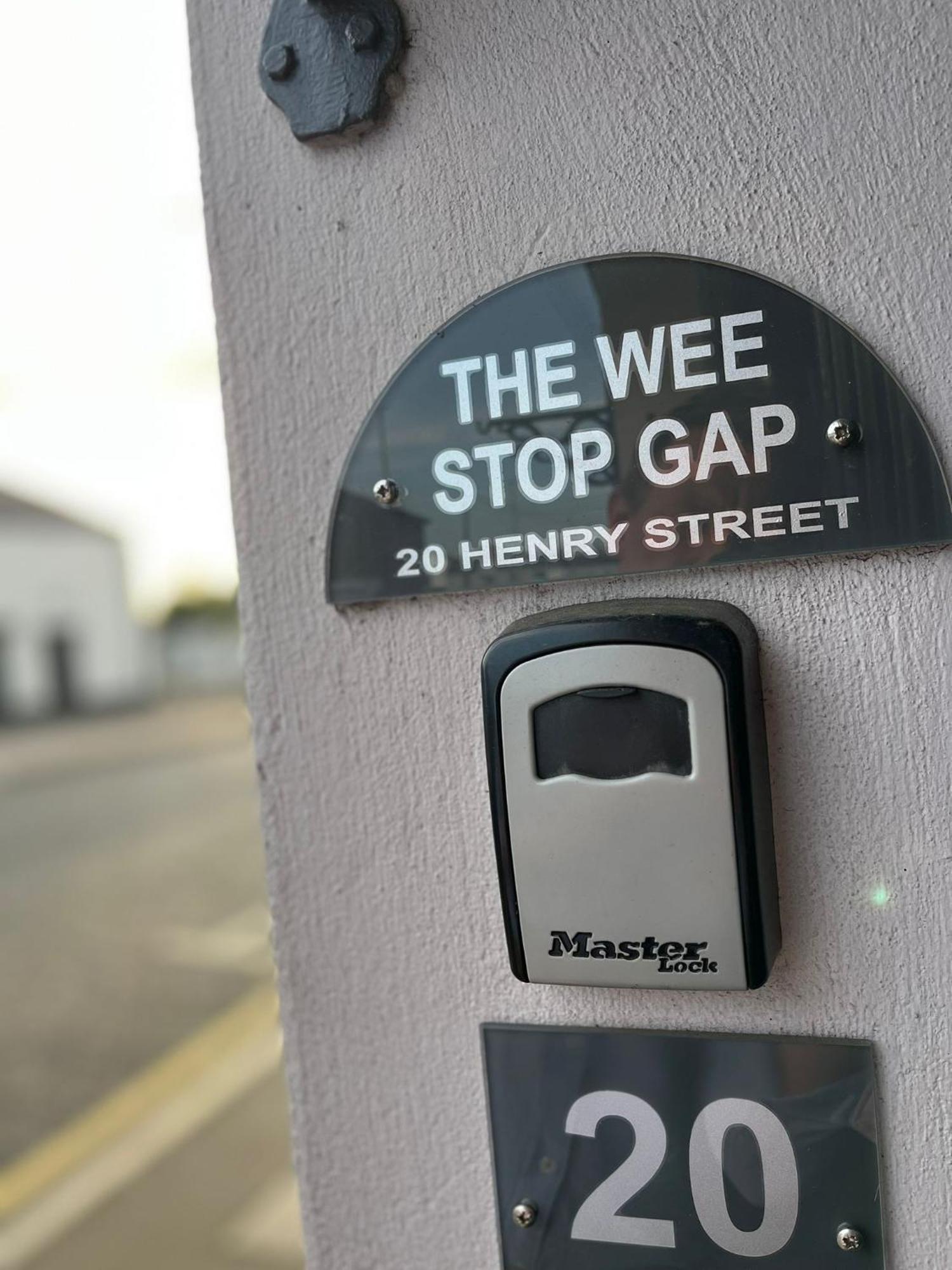 3 Bedroom Apartment, Ballymena, The Wee Stop Gap 외부 사진
